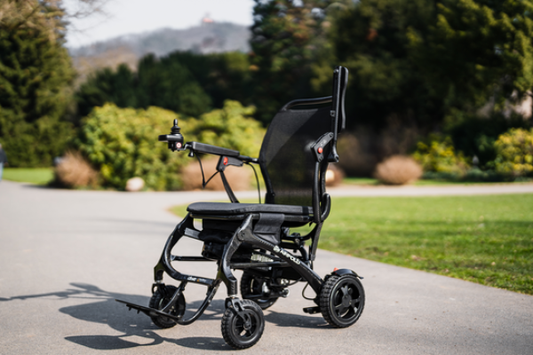 Drive Medical Elektro-Rollstuhl Airfold