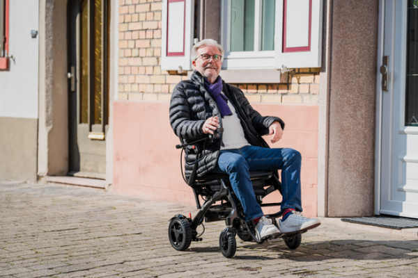 Drive Medical Elektro-Rollstuhl Airfold